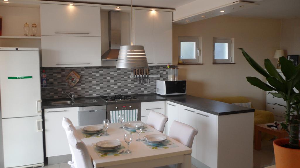 Apartment Sanja Primošten Екстериор снимка