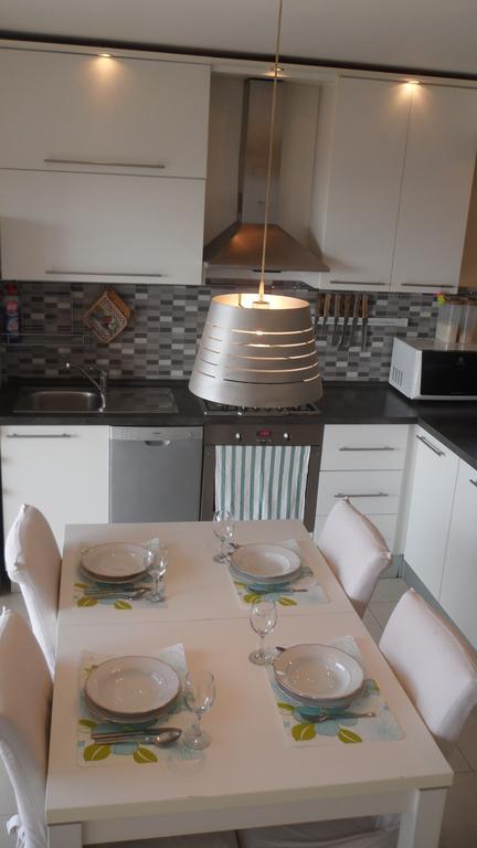 Apartment Sanja Primošten Екстериор снимка